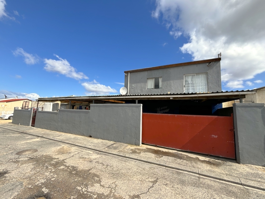 5 Bedroom Property for Sale in Belhar Western Cape